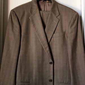 Donna Karan Men’s 2 Button Suit - Brown Stripe
